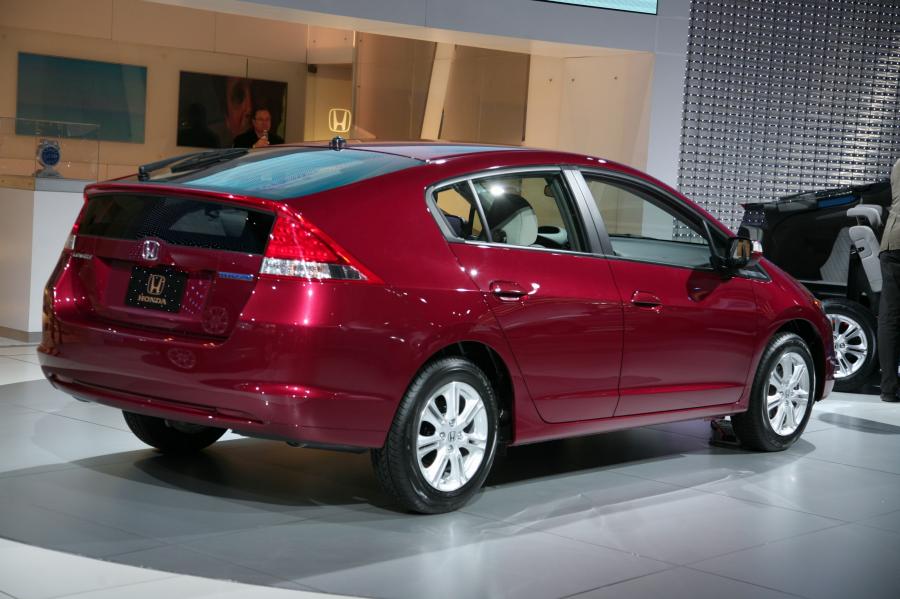  Honda Insight 2010 года  (фото 21 из 84)